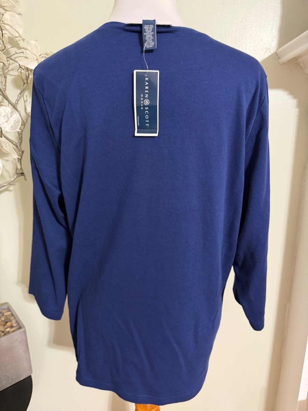 Karen Scott Navy V-Neck Long Sleeve Tee - Picture 3 of 3